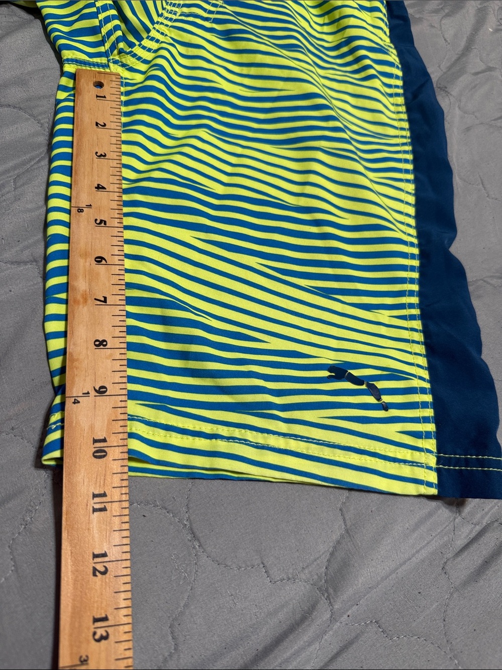 Puma Neon Yellow and Navy Striped Swim Shorts size L/14-16 - Picture 8 of 11